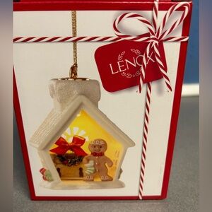 Lenox Illuminated Gingerbread House Ornament with Red and Gold Details BRAND NEW